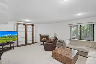 5271 Pros Dr, West Chester, OH 45069 - Photo 8