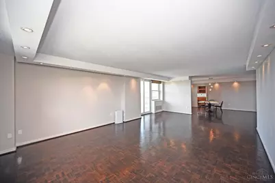 2444 Madison Road #1410, Cincinnati, OH 45208 - Photo 4