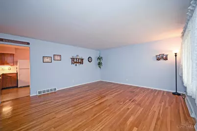 8422 Chesswood Drive, Colerain Township, OH 45239 - Photo 4