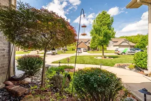 1331 Peregrine Way, Hamilton, OH 45013 - Photo 10