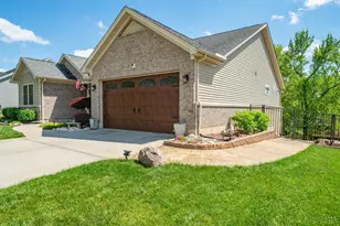 1331 Peregrine Way, Hamilton, OH 45013 - Photo 2