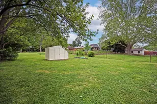 18 Crestmont Dr, Reading, OH 45215 - Photo 32
