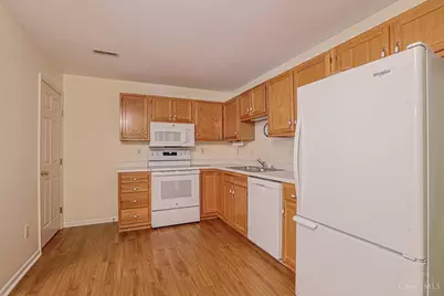 8790 Carrousel Park Circle #142, Colerain Township, OH 45251 - Photo 10