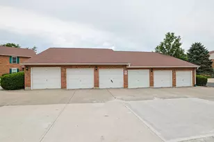 8790 Carrousel Park Cir, Colerain Township, OH 45251 - Photo 32