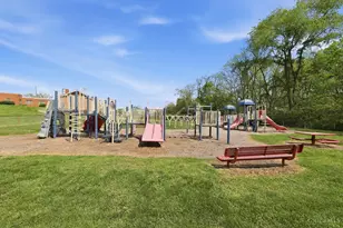 643 Glenwood Ave, Cincinnati, OH 45229 - Photo 22