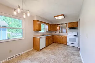 2086 Resor Rd, Fairfield, OH 45014 - Photo 2