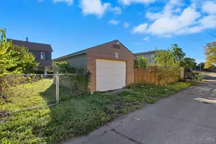 149 Boltin St, Dayton, OH 45403 - Photo 32