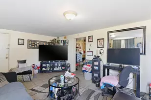 781 Clanora Dr, Cincinnati, OH 45205 - Photo 18