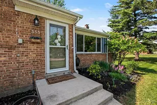 555 Shawnee Ln, Mason, OH 45040 - Photo 2