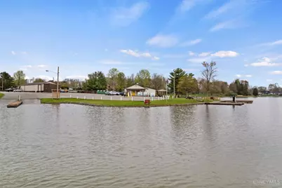 922 Lorelei Drive, Perry Township, OH 45118 - Photo 32