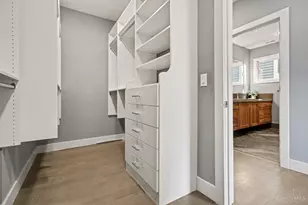 436 Boal St, Cincinnati, OH 45202 - Photo 12