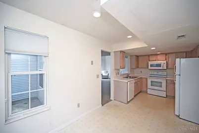 1033 Wittshire Circle, Anderson Township, OH 45255 - Photo 16