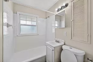 1923 Ashbrook Dr, Cincinnati, OH 45238 - Photo 28