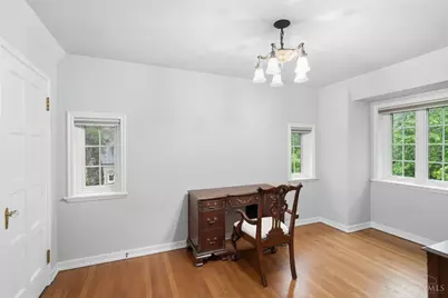16 Far Hills Drive, Cincinnati, OH 45208 - Photo 20