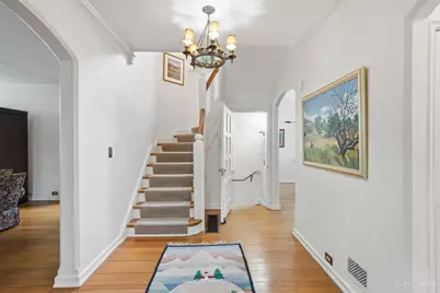 16 Far Hills Drive, Cincinnati, OH 45208 - Photo 2