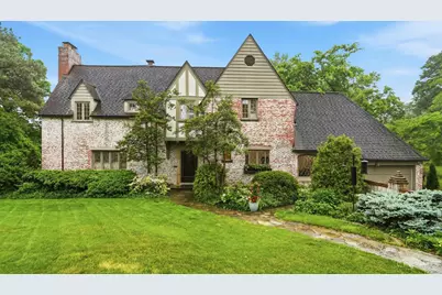 16 Far Hills Drive, Cincinnati, OH 45208 - Photo 1