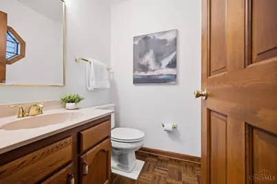 348 Oakwood Park Drive, Delhi Township, OH 45238 - Photo 4