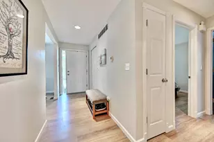 9450 Hunters Creek Dr, Blue Ash, OH 45242 - Photo 50