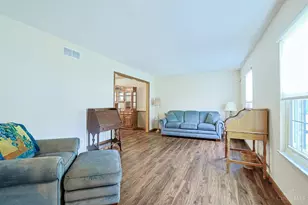 4388 Simca Ln, Green Township, OH 45211 - Photo 6