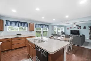 5230 Crested Owl Ct, Hamilton Township, OH 45152 - Photo 16