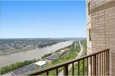 1201 Edgecliff Place #1192, Cincinnati, OH 45206 - Photo 38