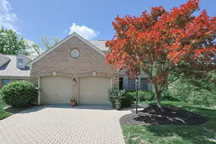 7447 Muchmore Close, Columbia Township, OH 45243 - Photo 2