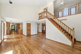 8082 Kingfisher Ln, West Chester, OH 45069 - Photo 24