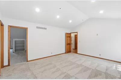 8082 Kingfisher Lane, West Chester, OH 45069 - Photo 44