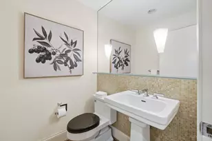 2444 Madison Rd, Cincinnati, OH 45208 - Photo 38
