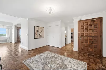 2444 Madison Road #2002, Cincinnati, OH 45208 - Photo 2