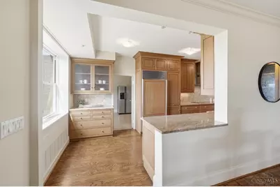 2444 Madison Road #2002, Cincinnati, OH 45208 - Photo 16