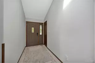 190 Lakengren Dr, Lake Lakengren, OH 45320 - Photo 12