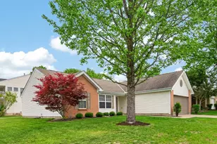 898 Pine Needle Pl, Hamilton Township, OH 45039 - Photo 4