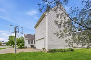 1447 Stableview Cir, Hamilton Township, OH 45039 - Photo 40
