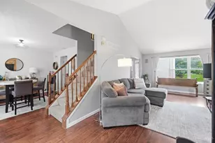 1447 Stableview Cir, Hamilton Township, OH 45039 - Photo 6