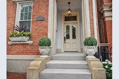 521 Liberty Hill, Cincinnati, OH 45202 - Photo 2