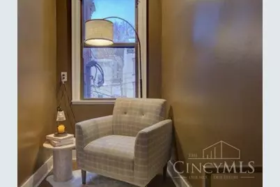 521 Liberty Hill, Cincinnati, OH 45202 - Photo 12