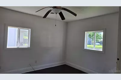 131 Carr Street, Blanchester, OH 45107 - Photo 8