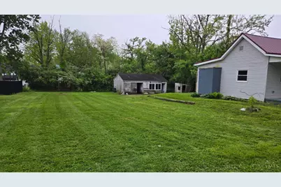 131 Carr Street, Blanchester, OH 45107 - Photo 2