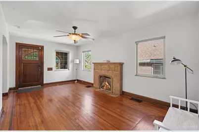 3058 Penrose Place, Cincinnati, OH 45211 - Photo 10