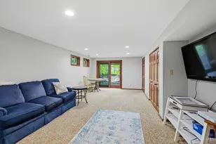 9018 Winthrop Dr, Montgomery, OH 45249 - Photo 42