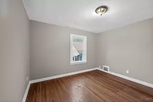 2738 Montana Ave, Cincinnati, OH 45211 - Photo 8