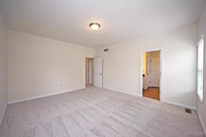 7210 Rolling Oaks Court, Colerain Township, OH 45239 - Photo 18