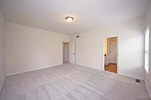 7210 Rolling Oaks Ct, Colerain Township, OH 45239 - Photo 18