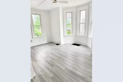 1812 Kinney Avenue, Cincinnati, OH 45207 - Photo 4