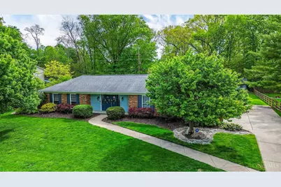 10322 Lochcrest Drive, Springfield Township, OH 45231 - Photo 4