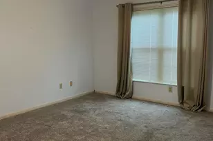 8794 Carrousel Park Cir, Colerain Township, OH 45239 - Photo 16