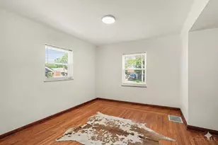 3825 Virginia Ct, Green Township, OH 45248 - Photo 6