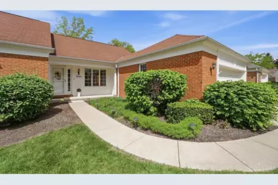 3040 Country Woods Lane #13, Green Township, OH 45248 - Photo 2