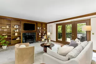 9761 Berry Hill Dr, West Chester, OH 45241 - Photo 6